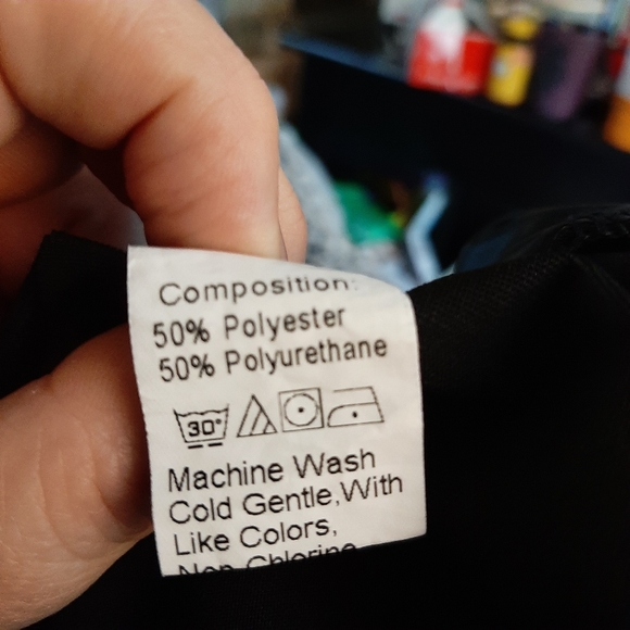 Shein faux leather leggings - Picture 6 of 7